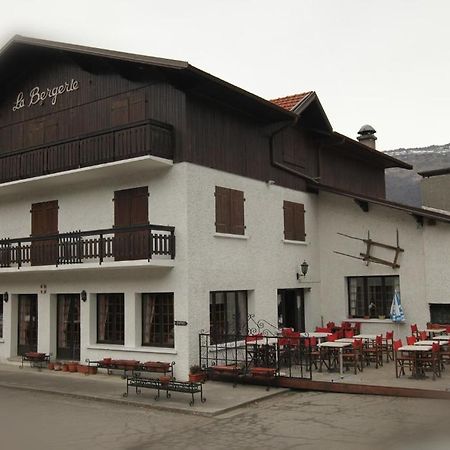 Hotel La Bergerie Aigueblanche Exterior photo